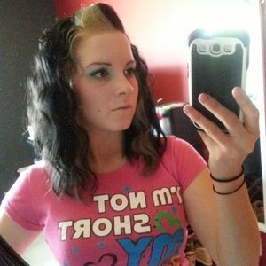 Meet your Posher, Ashlie